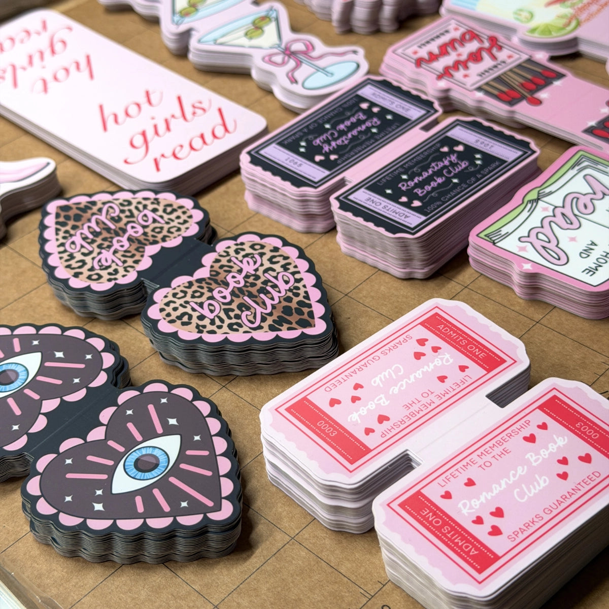 CUSTOM MAGNETIC BOOKMARKS